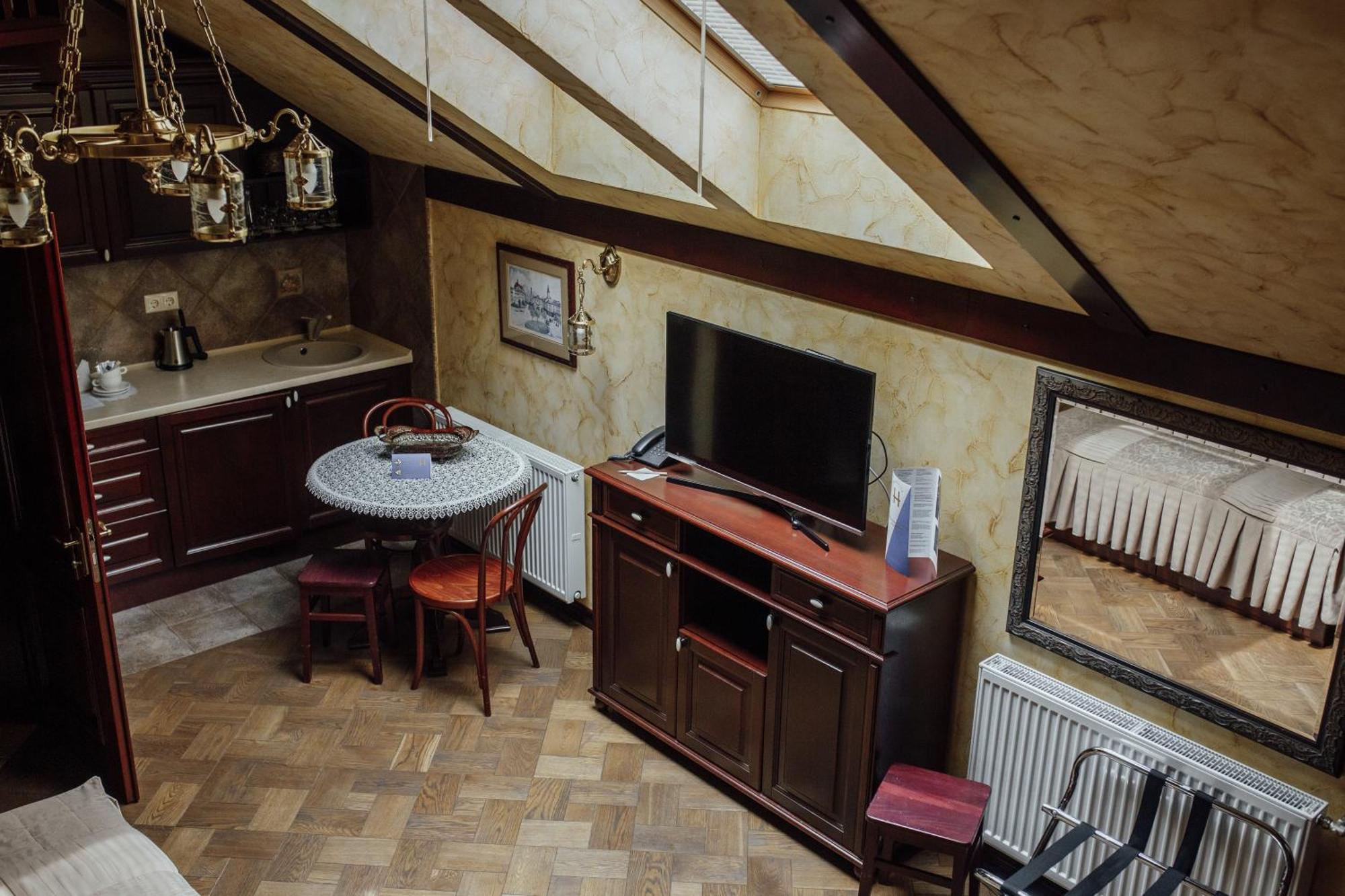 Apart-Hotel Horowitz Lviv Phòng bức ảnh